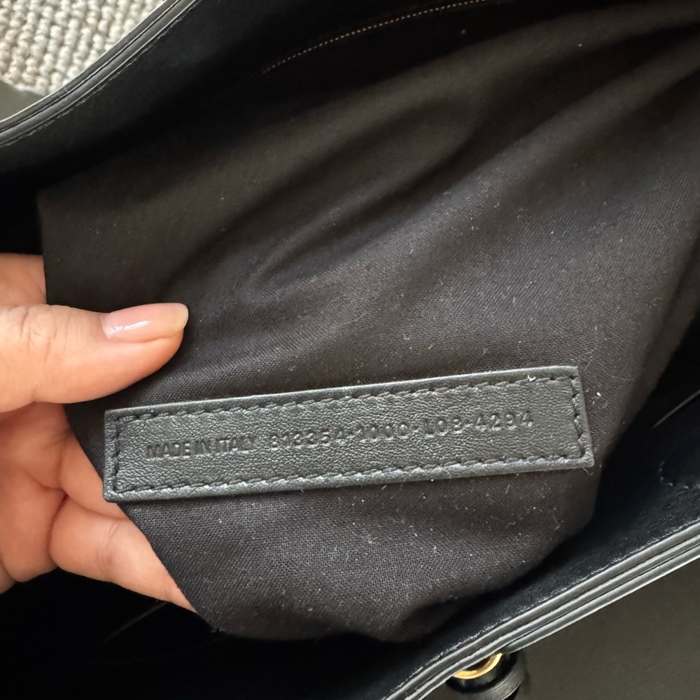 Balenciaga Hamptons XL - Picture 11 of 17